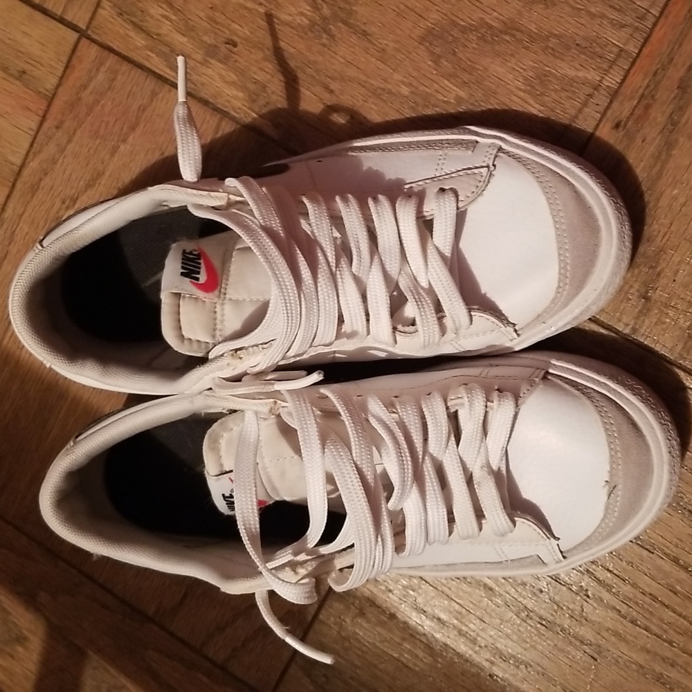 Shoes - Picture 3 of 3